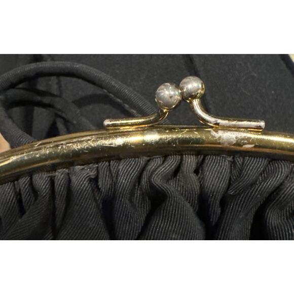 1950's Vintage formal Black Bag with kiss claps attached inside coin purse - Picture 9 of 9